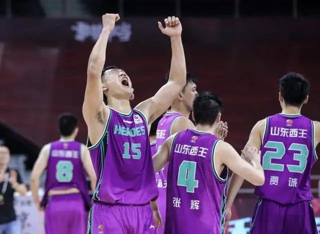 刘玥大战28公分黑人