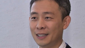 美女亚洲精品一区